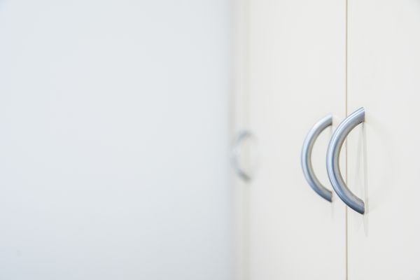 Cabinet Handle Replacement in Harker Heights