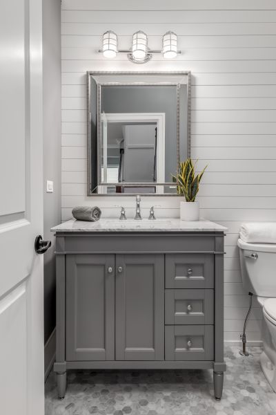 Bathroom Cabinet Installation in Harker Heights